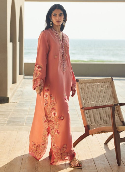 Elyra Silk Shirt And Pre-Draped Dupatta