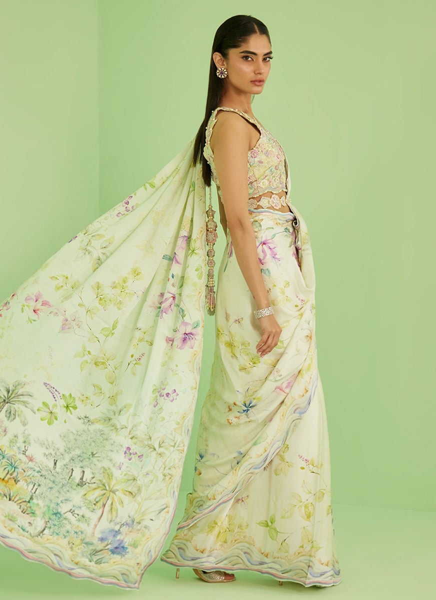 Avery Saree