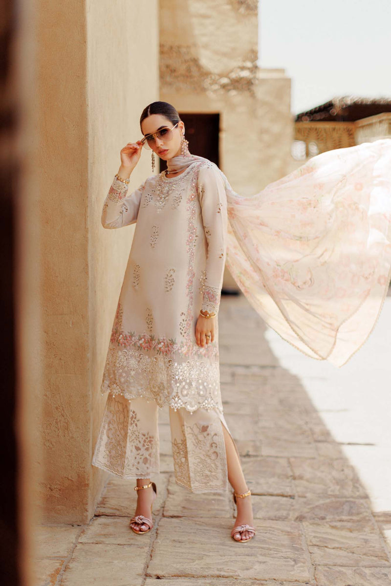 NOOR BY SAADIA ASAD LASERKARI '24 - 02