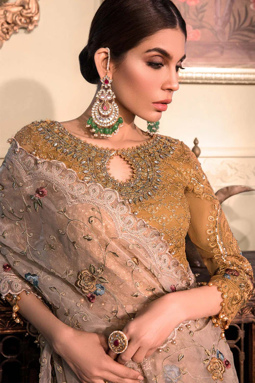 D6 - LUXURY COLLECTION