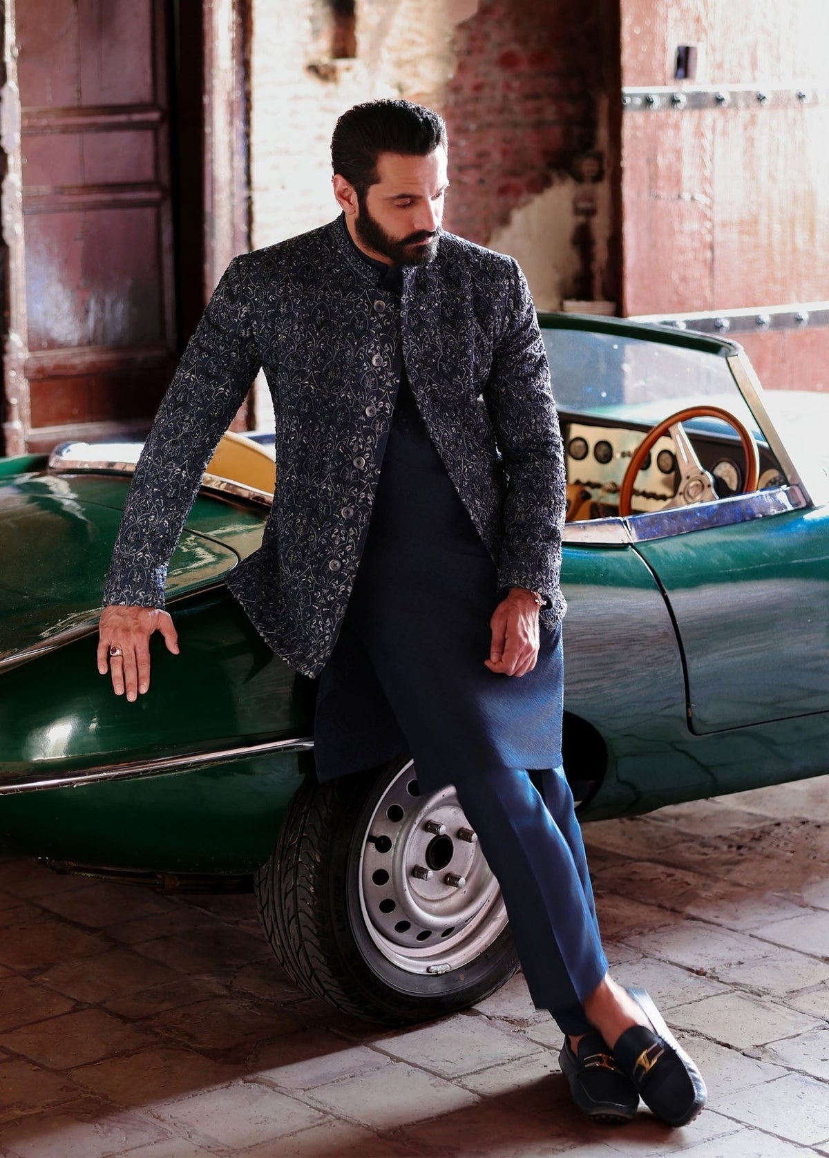 Zaid Dark Blue