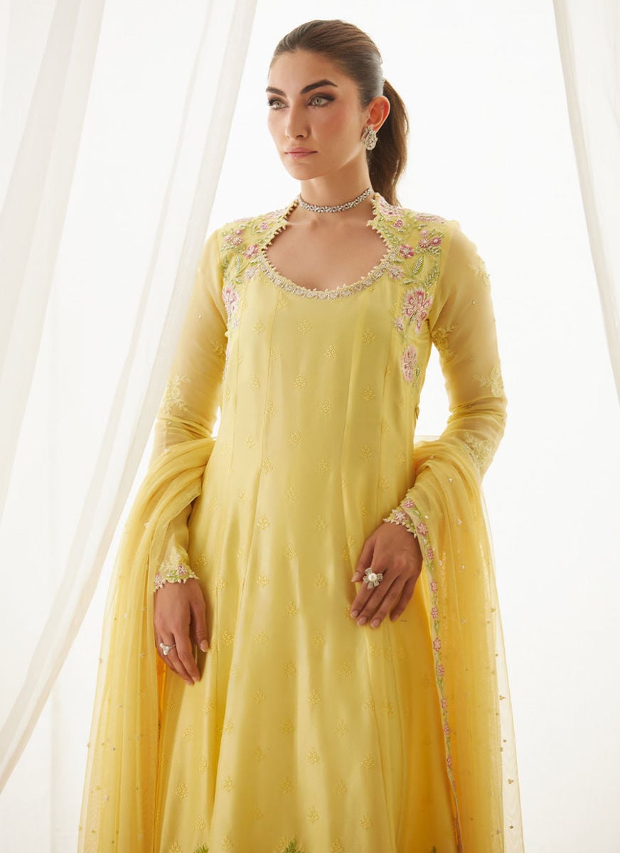 Vernie Kalidaar And Dupatta