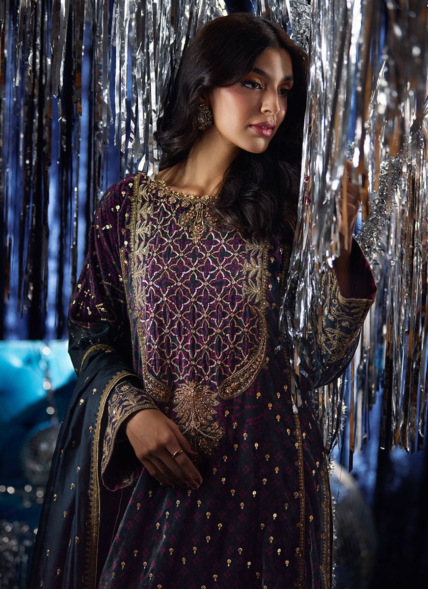 Reeya Velvet Shirt And Dupatta