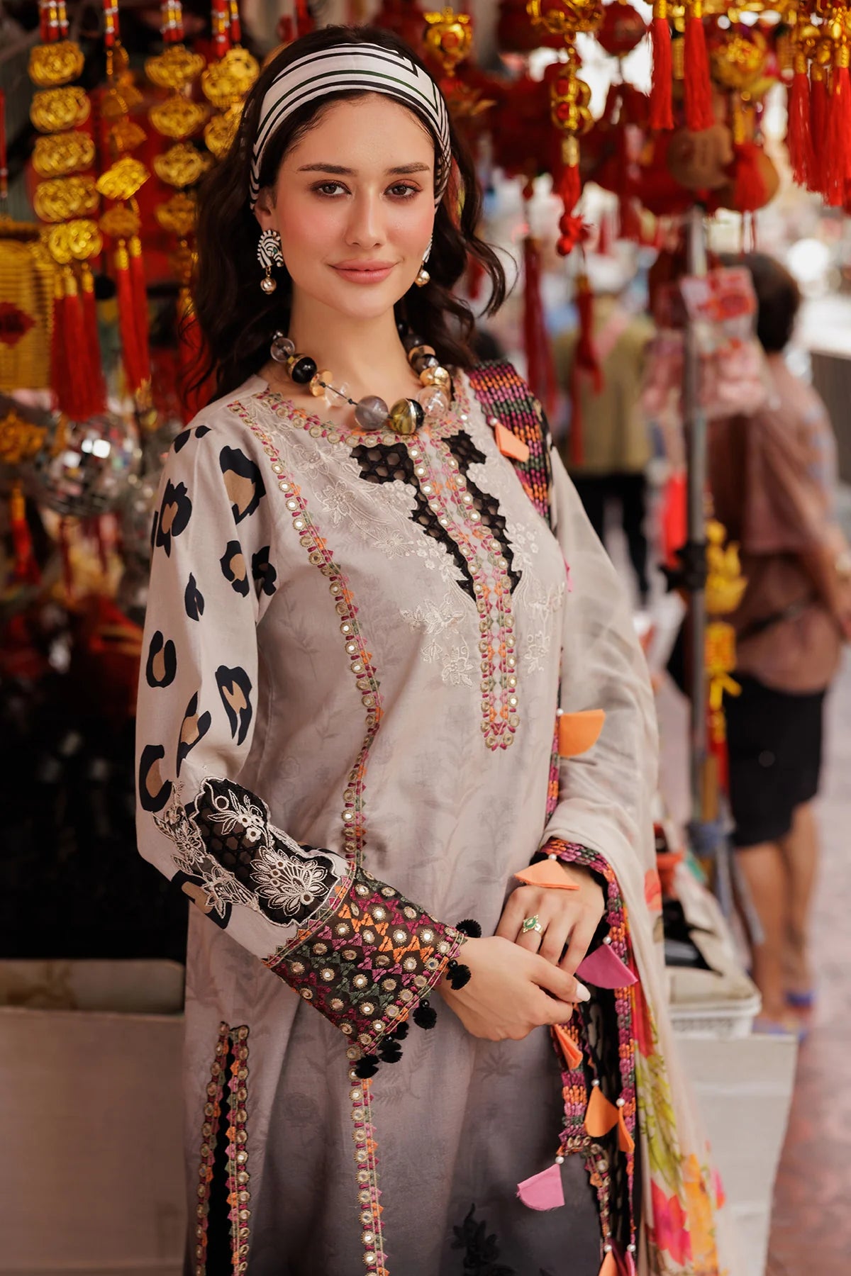 3-PC Unstitched Embroidered Lawn Collection CRB5-16