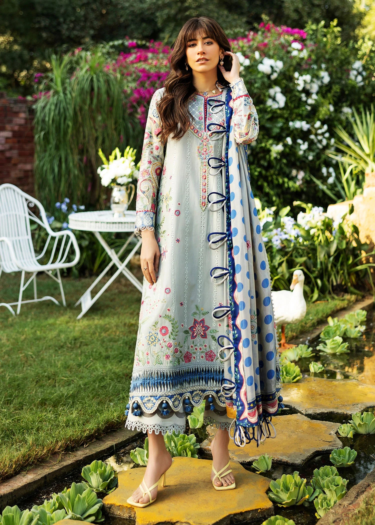 PAISLEY GARDEN (D1-A)