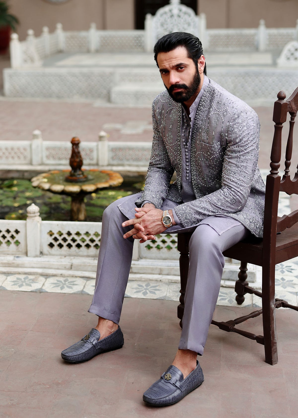 Ehaan Ash Grey