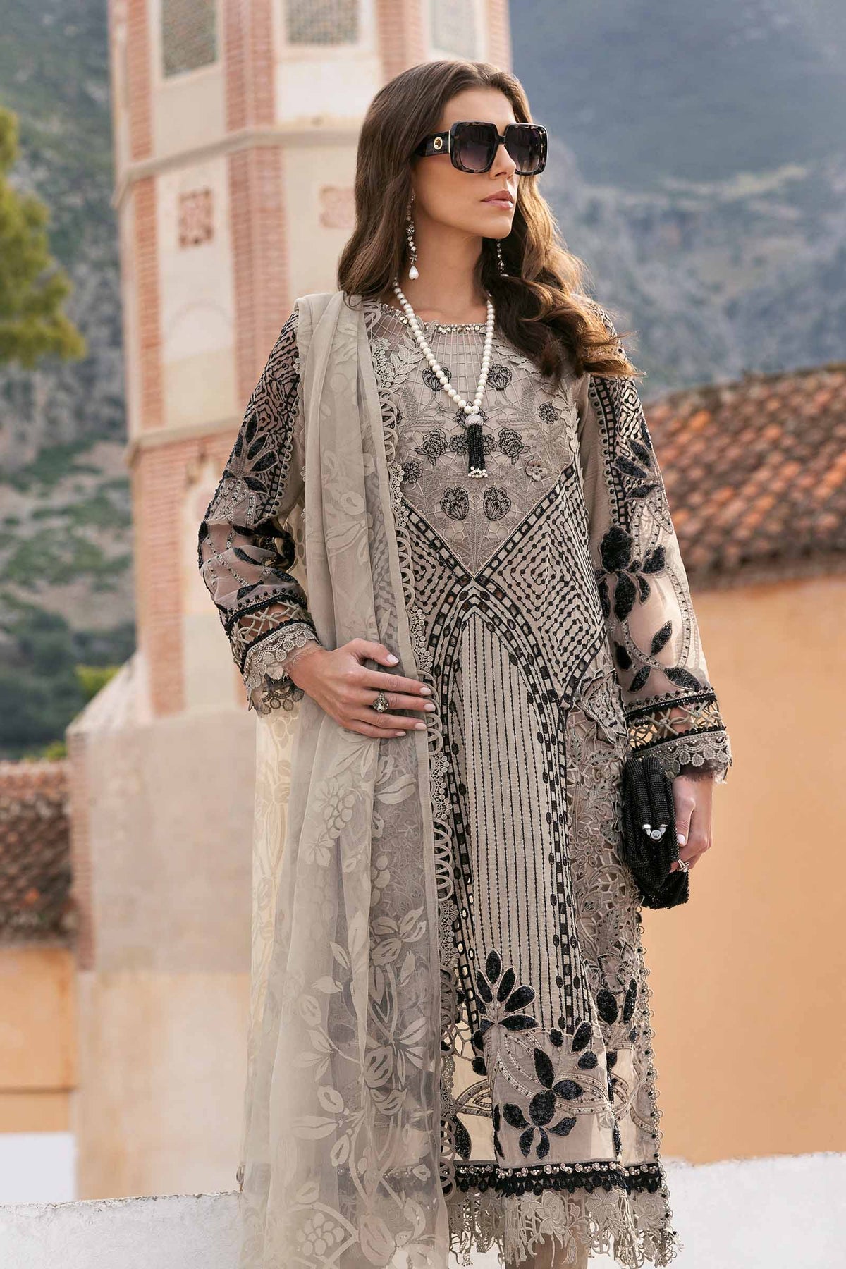 MARIA B LUXURY LAWN '25 - 10 B