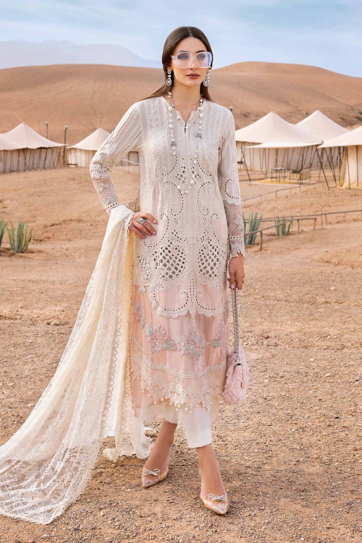 MARIA B LUXURY LAWN '25 - 15 A