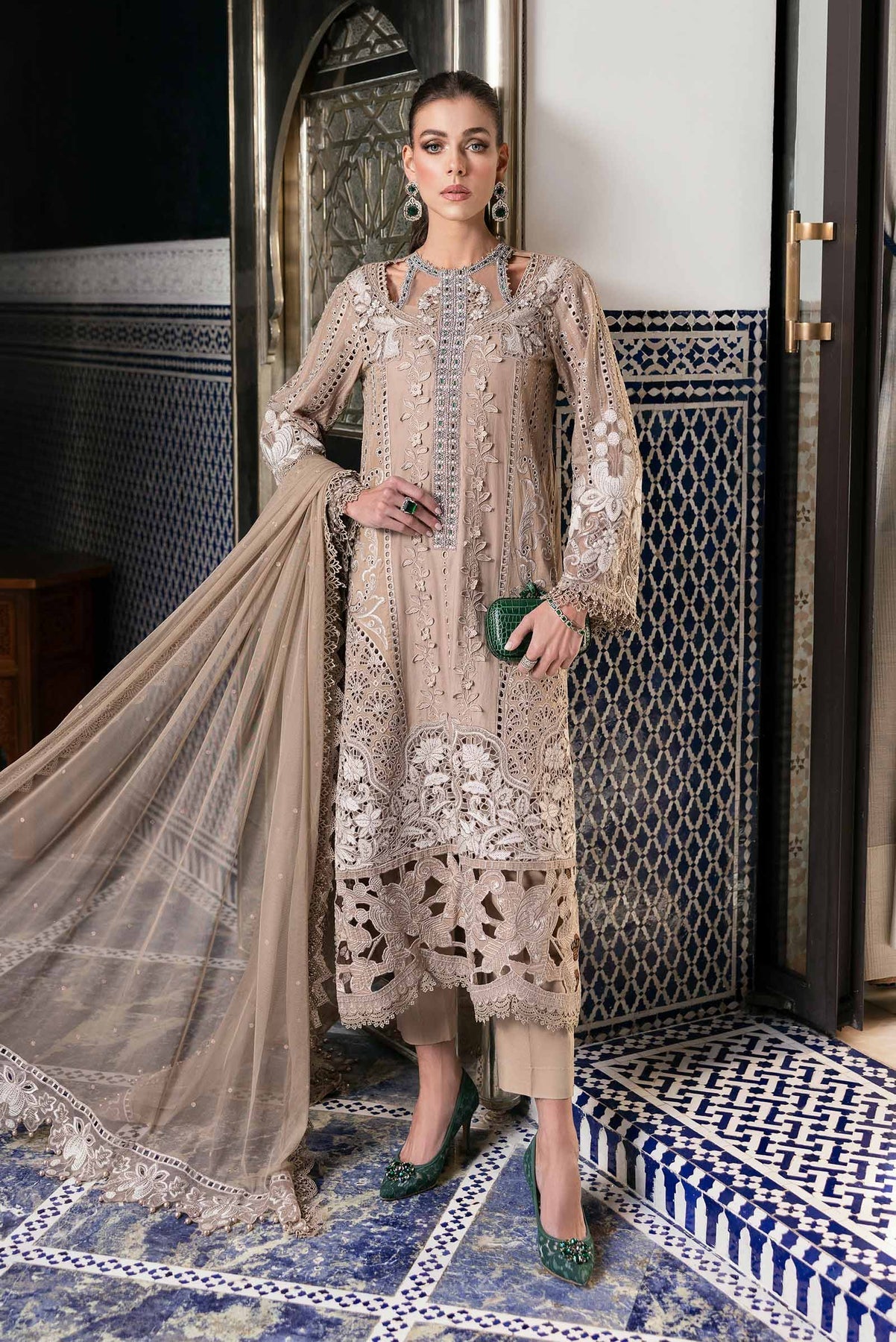 MARIA B LUXURY LAWN '25 - 02 A