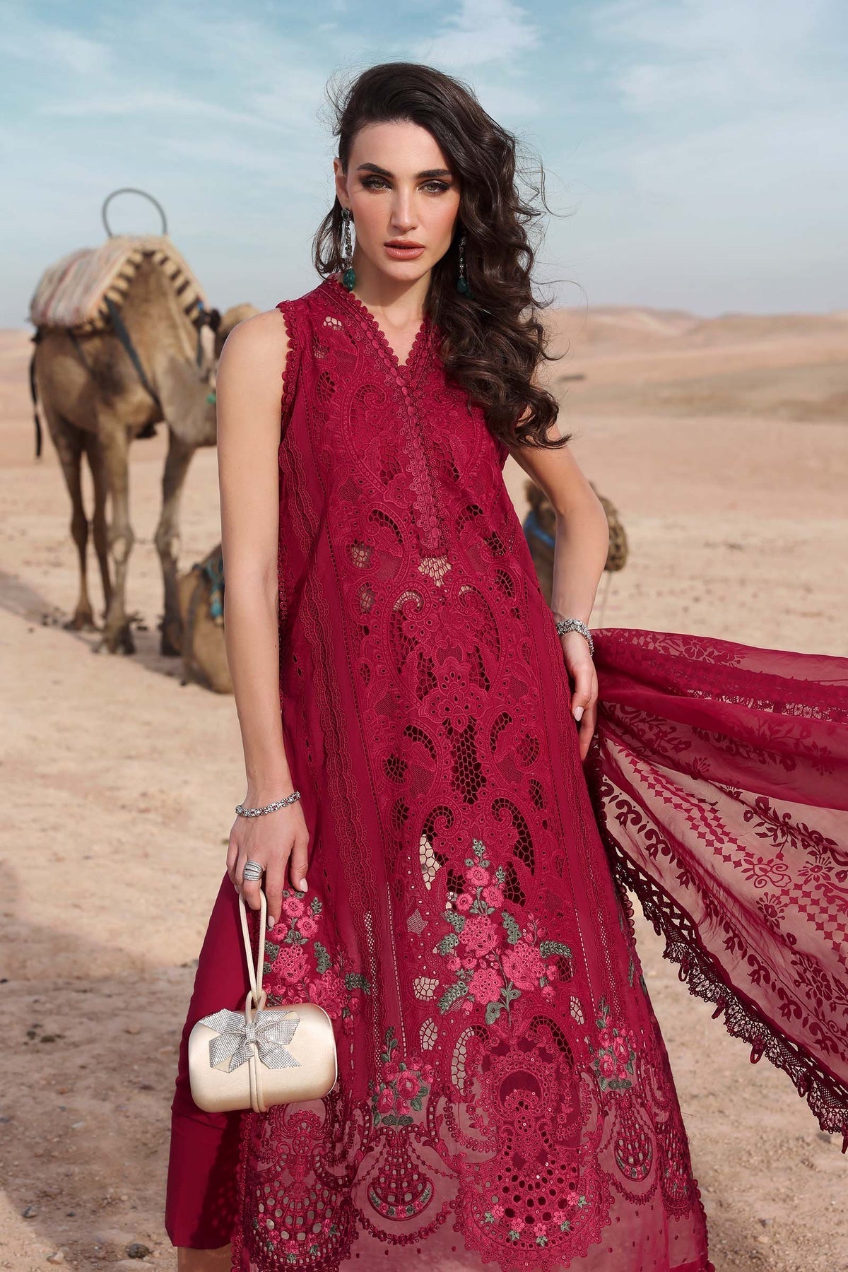 MARIA B LUXURY LAWN '25 - 04 A