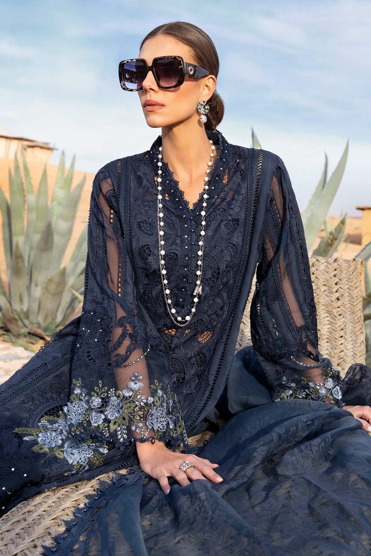 MARIA B LUXURY LAWN '25 - 04 B