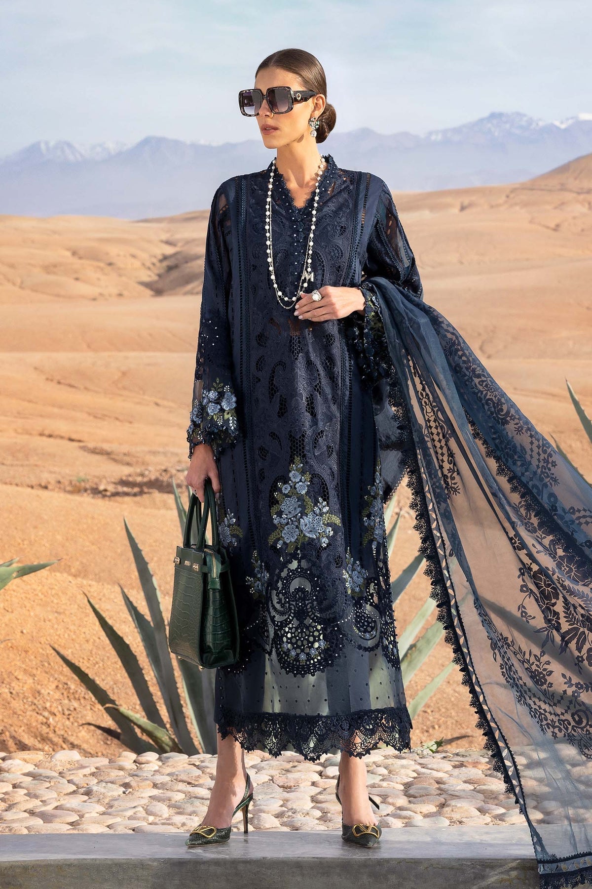 MARIA B LUXURY LAWN '25 - 04 B