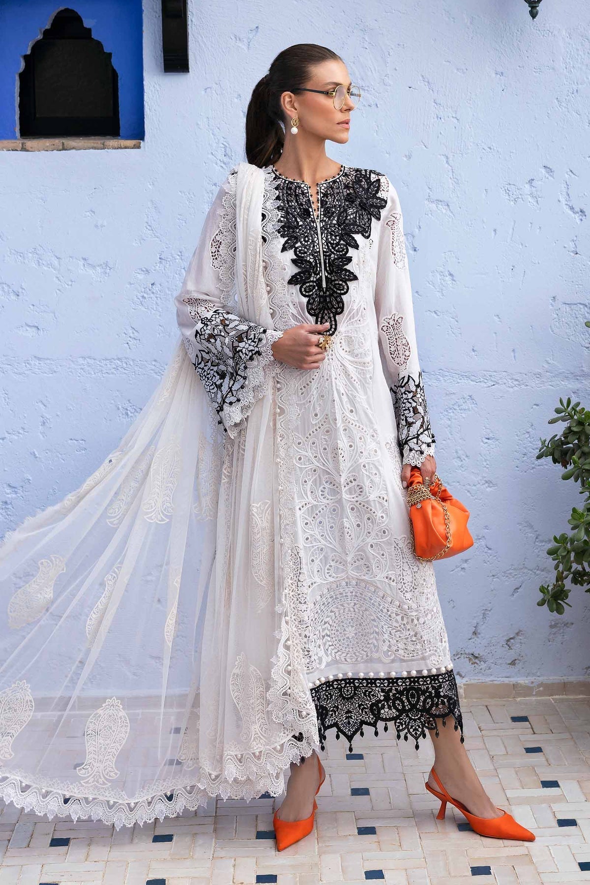 MARIA B LUXURY LAWN '25 - 05 A