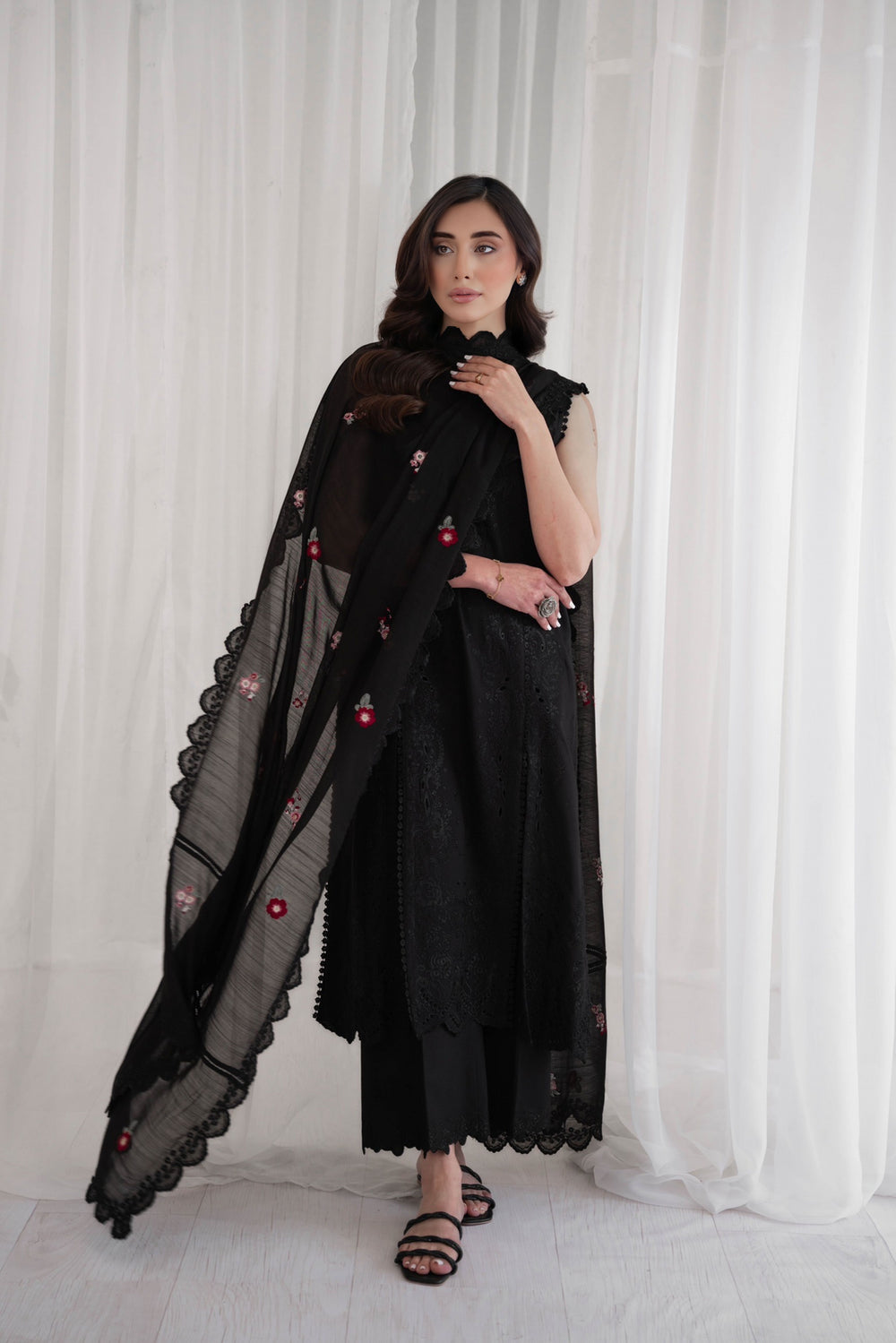 DEEP BLACK ROSES SET / EID 2024 PRET NPA3-24411