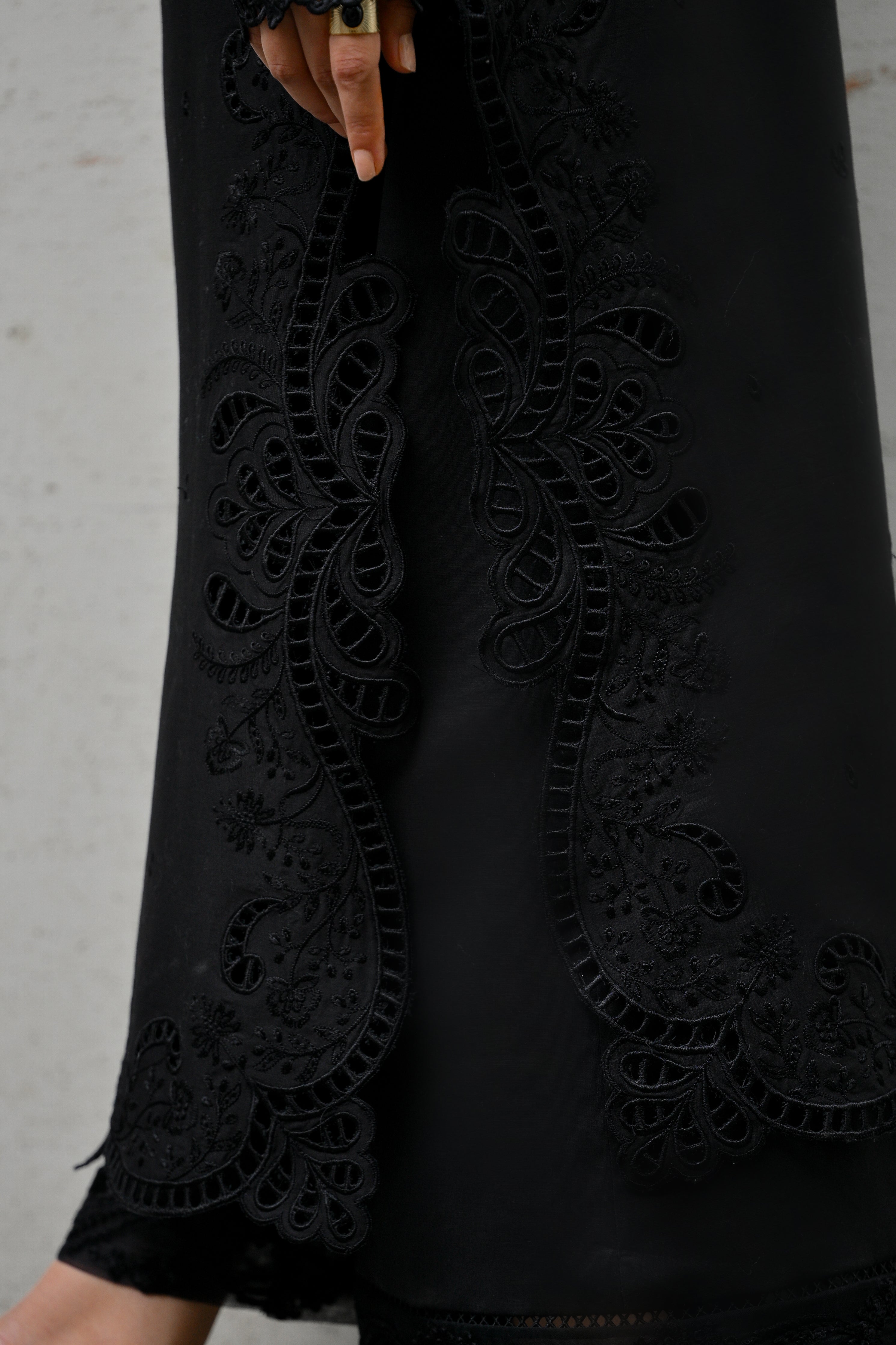 ZAIB SUMMER '25 - BLACK