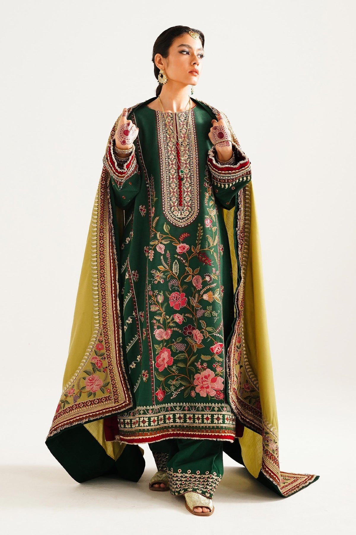 ZARA SHAHJAHAN WINTER SHAWL WS23-D7