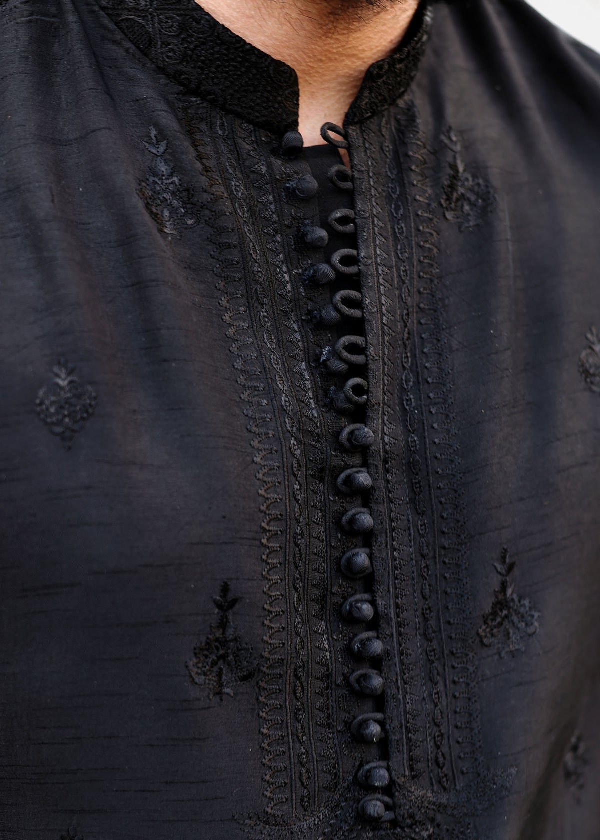 Azlan Black