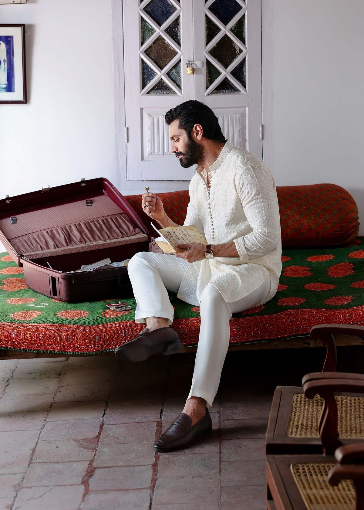 Raamis Off White