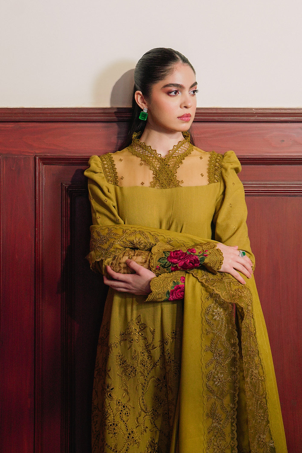 SAIRA RIZWAN LUXURY WINTER'23 SR-03 INAYA