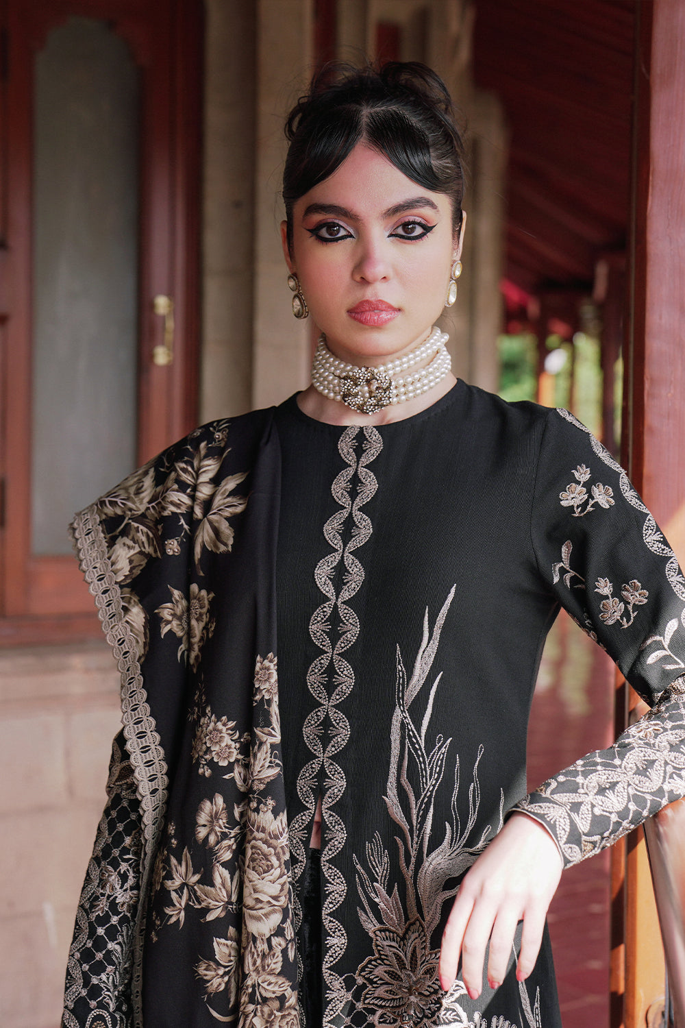 SAIRA RIZWAN LUXURY WINTER'23 SR-05 SALINA