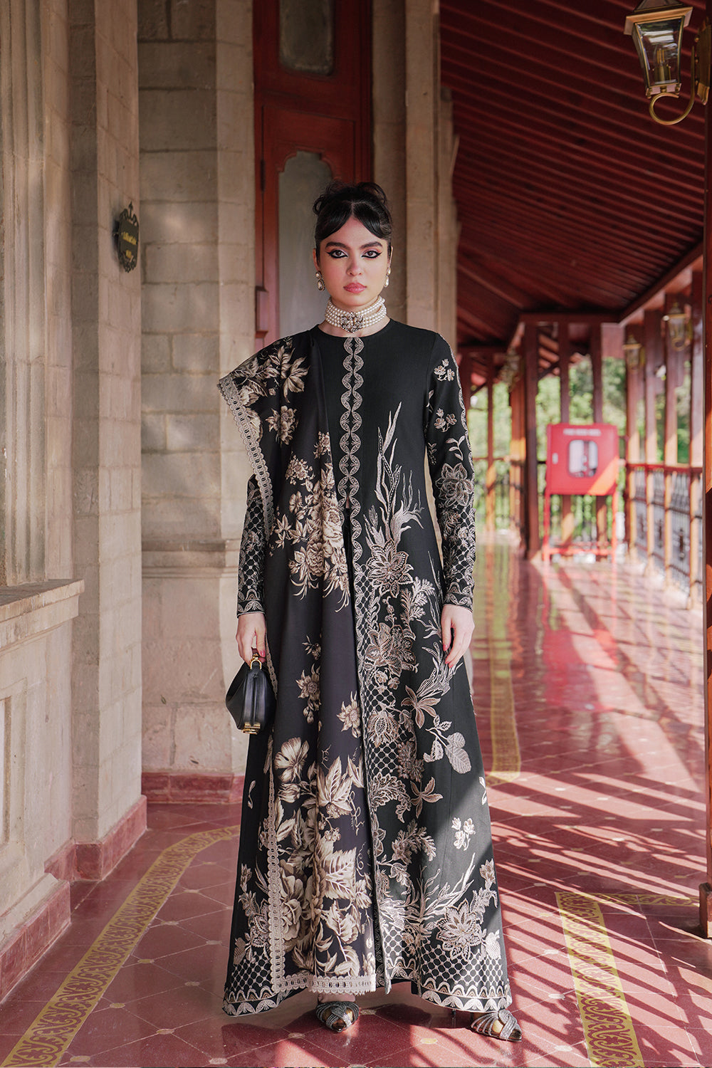 SAIRA RIZWAN LUXURY WINTER'23 SR-05 SALINA